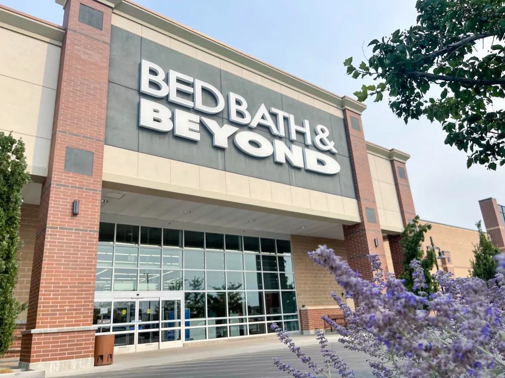 bed Bath and Beyond Warehouse Sale Sca